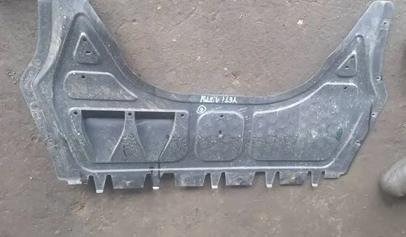 Skoda Yeti (5L) Engine splash shield/under tray 1K0825237J