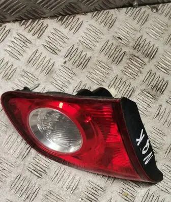 Nissan Qashqai Tailgate rear/tail lights 89071063