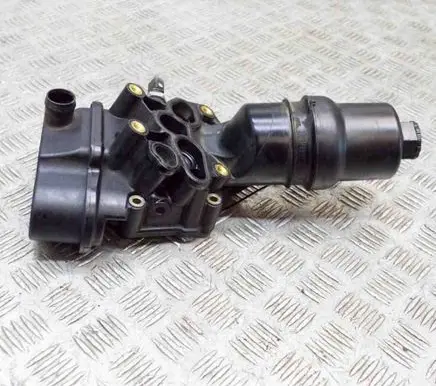 Volkswagen Golf V Oil filter cover 06F115397F 6740273316
