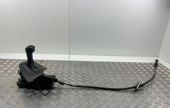 Volvo S80 Gear shifter/selector 