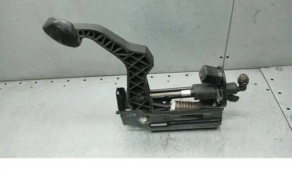 Audi A3 S3 8L Clutch pedal 
