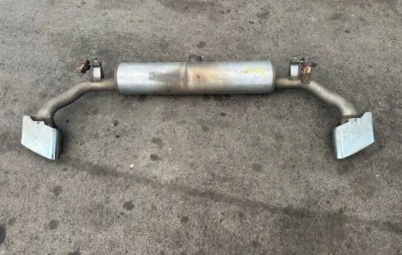 Muffler/silencer
