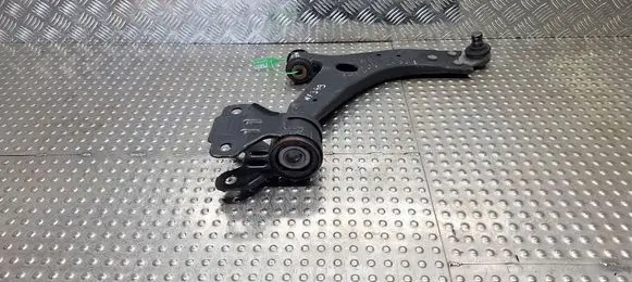 Ford Focus Front control arm S26370614 BV613C339AAA