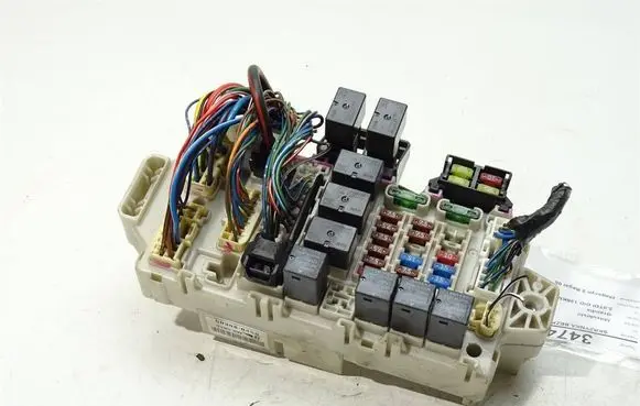 Mitsubishi Grandis Fuse box set 50908-0450