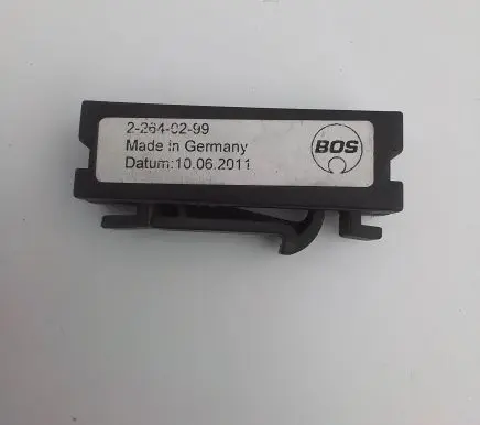 Opel Insignia A Parcel shelf load cover mount bracket 22640299