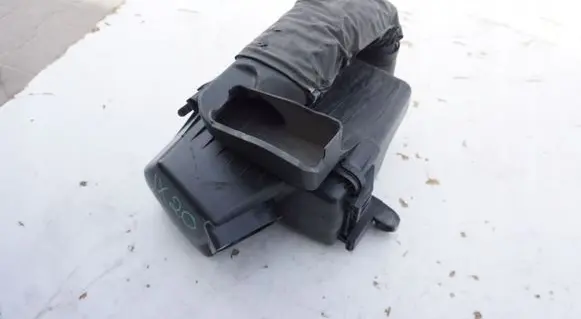 Hyundai ix20 Air filter box OBUDOWAFILTRA