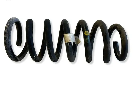 Maserati Ghibli Front coil spring 