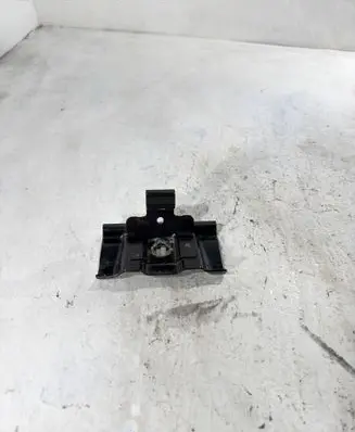 Mercedes-Benz E W211 Battery bracket 