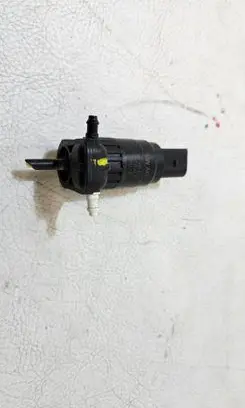 Volkswagen Golf VII Windscreen/windshield washer pump 1K6955651