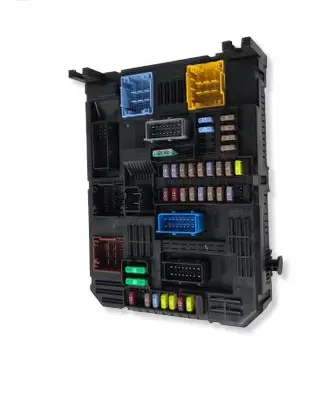 Peugeot 2008 II Fuse box set 9855665180 28799345 S0032462135