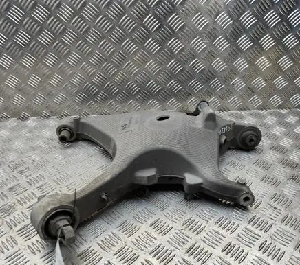 Volvo V60 Rear upper control arm/wishbone 32292408