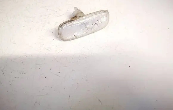 Audi A6 S6 C5 4B Front fender indicator light 4b0949127