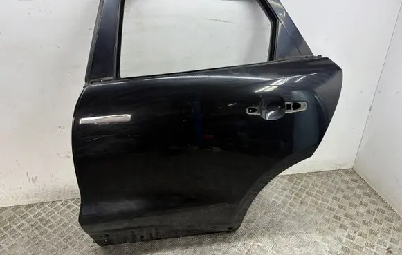 Jaguar F-Pace Rear door