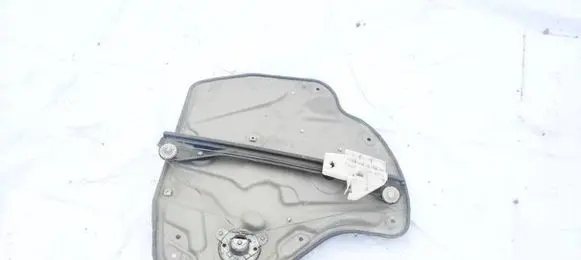 Skoda Octavia Mk2 (1Z) Sliding door window regulator with motor 1Z0839655