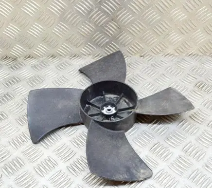 Nissan 350Z Electric radiator cooling fan 