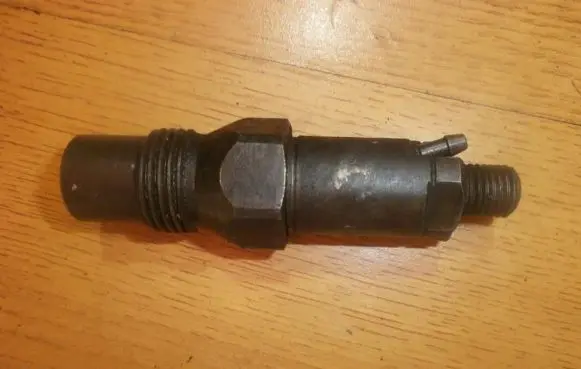 Ford Mondeo MK II Fuel injector lcr6705301e