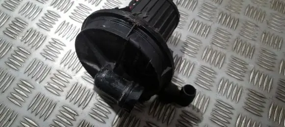 Audi A8 S8 D3 4E Secondary air pump 06a959253b