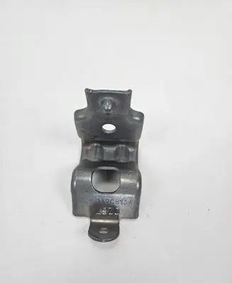 Opel Insignia A Radiator mount bracket 13268137