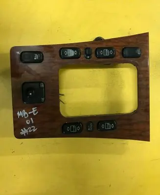 Mercedes-Benz E AMG W210 Electric window control switch