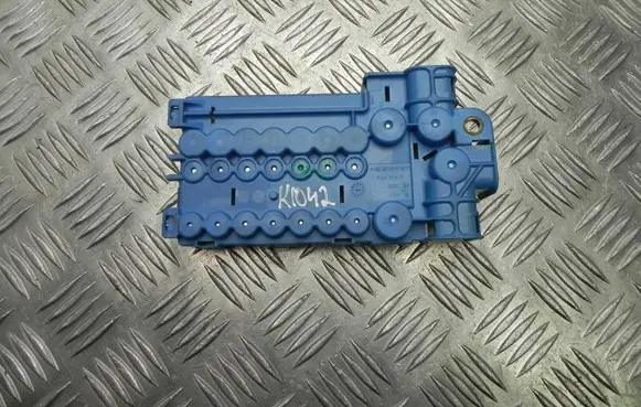 BMW X5 E53 Fuse box set 8387543 K1042