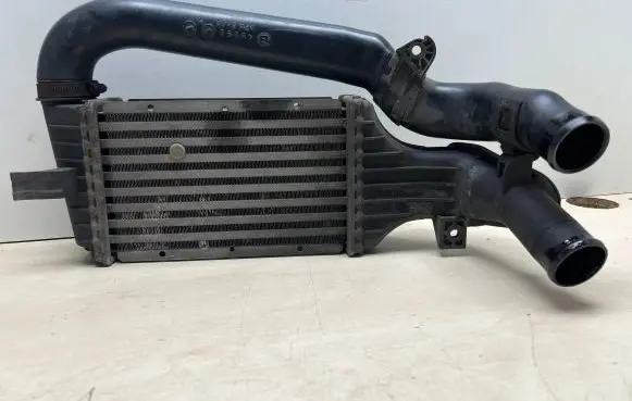 Opel Zafira A Intercooler radiator 24436438 81770