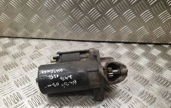 Audi A4 S4 B6 8E 8H Starter motor 078911023D