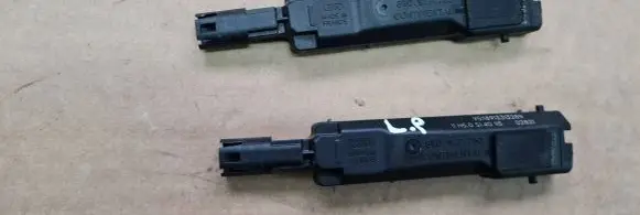 Audi S5 F5 Front door sensor 8W0927753