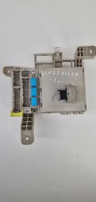 Toyota Land Cruiser (J120) Fuse module PPT25P5 08165K16D