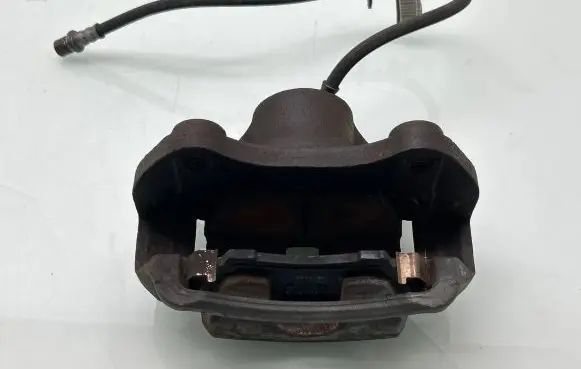 Chevrolet Camaro Front brake caliper 92206521 13578804