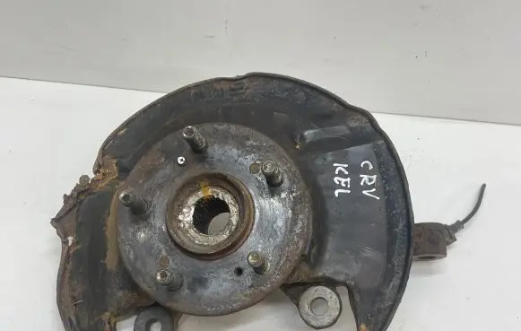 Honda CR-V Front wheel hub