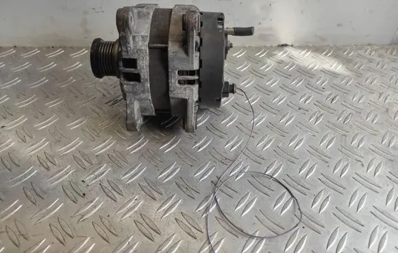 Audi A4 S4 B8 8K Generator/alternator 03L903017