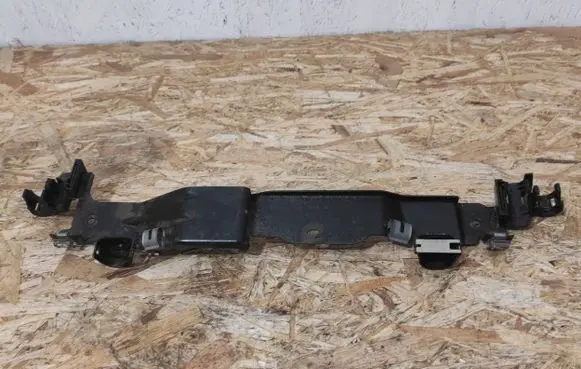 BMW 7 F01 F02 F03 F04 Other engine bay part 7577453 70345326