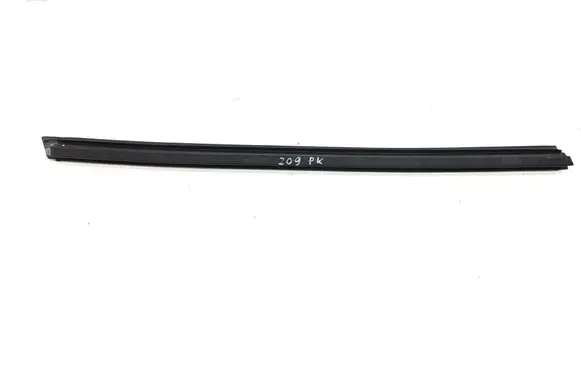 Maserati Ghibli Front door glass trim molding 