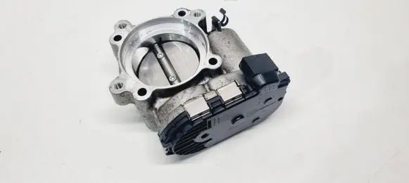 Alfa Romeo Giulia Throttle valve 670051313 71797703 71797701