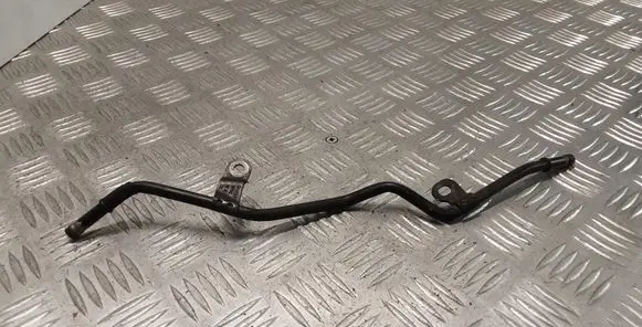 Engine coolant pipe/hose