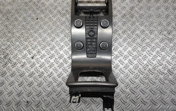 Volvo C30 Climate control unit 1883346