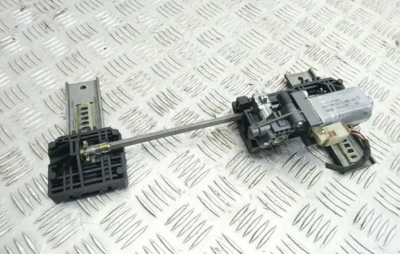 BMW 7 E65 E66 Seat adjustment motor 0390201995