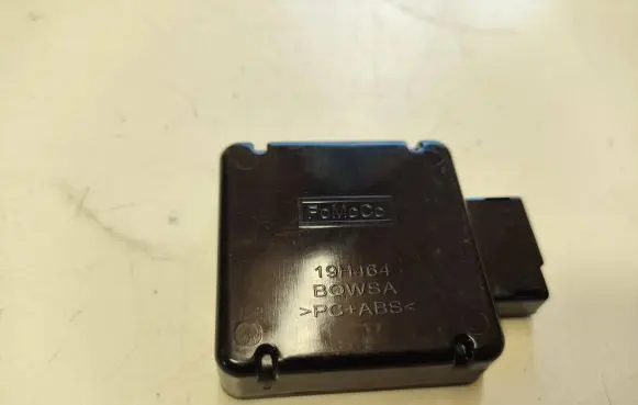 Ford Focus Other control units/modules DE8T19H463DC