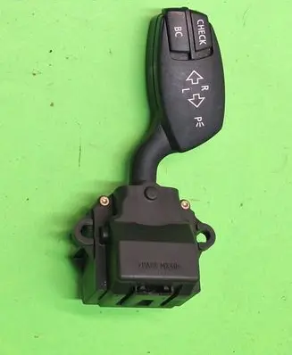 BMW 5 E60 E61 Indicator stalk 6924103