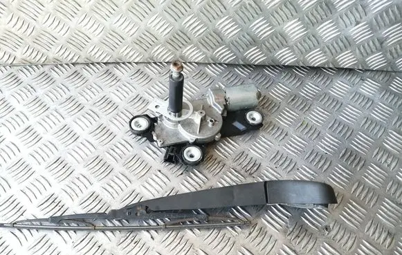 Volvo V50 Rear window wiper motor 30763683 0390201823 3M51R17K441AE