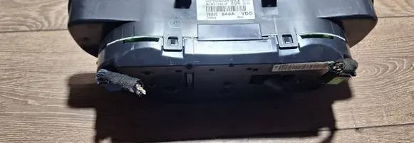 Volkswagen PASSAT B5.5 Speedometer (instrument cluster) 110080199 110080014