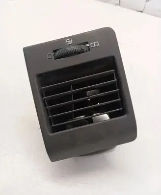 Mercedes-Benz Vito Viano W638 Dashboard side air vent grill/cover trim 6388311160 6388310960 1388310660