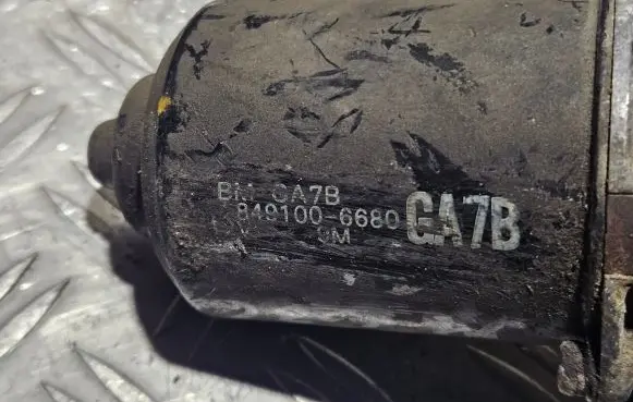 Mazda 626 Wiper motor 8491006680 GA7B