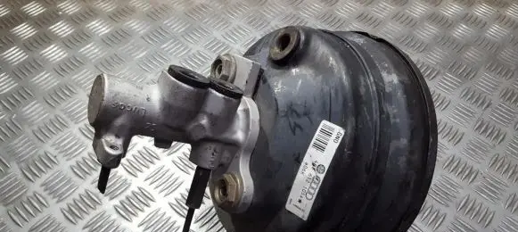 Audi A6 S6 C5 4B Brake booster 4b3612105