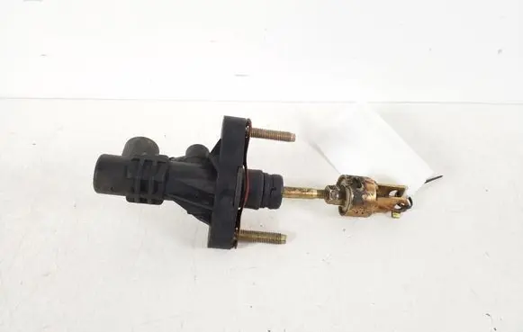 Toyota Avensis T250 Clutch master cylinder 31420-05030