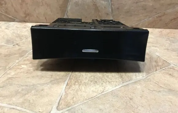Mercedes-Benz ML W164 Car ashtray A1648100030