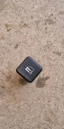 BMW 5 E39 Central locking switch button 8360828
