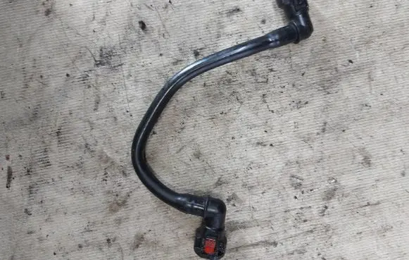 Ford Galaxy Gearbox oil cooler pipe/hose 4cn16