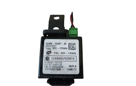 Volvo S80 Engine control unit/module AH4N15607AE 28227917 CCAB09LP0300T0