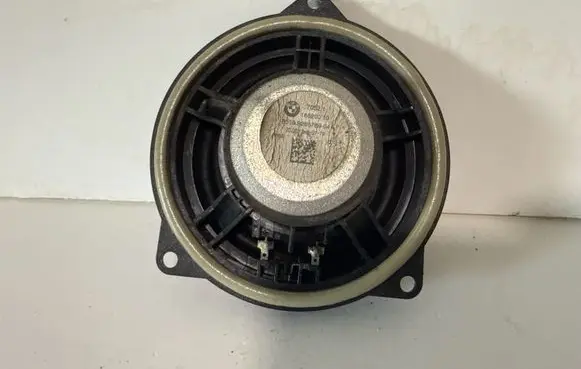 BMW 1 F20 F21 Subwoofer speaker 18820010 9288769